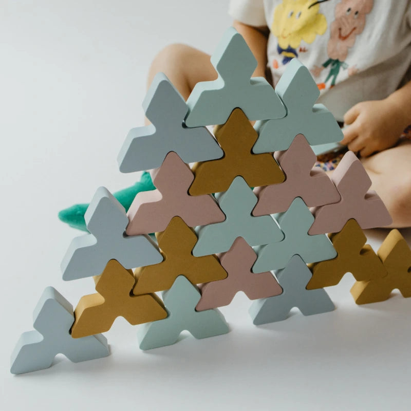 MOES play Trianglo sterren - Magneetfeest